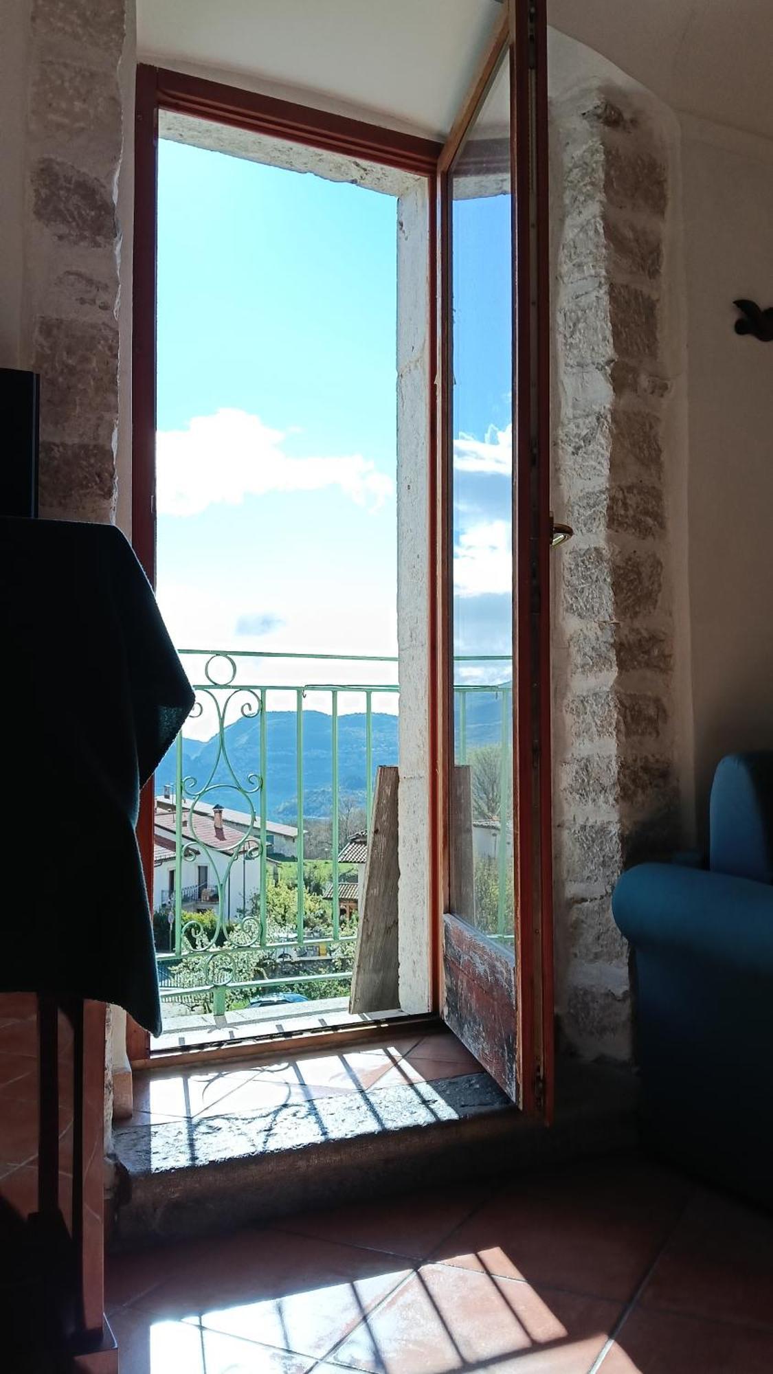 Casa Con Vista Lago, 치비텔라 알페데나 외부 사진